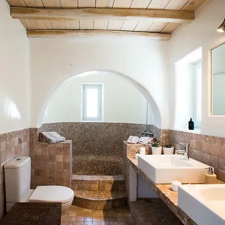 De Lucien * Fanari (Mykonos)